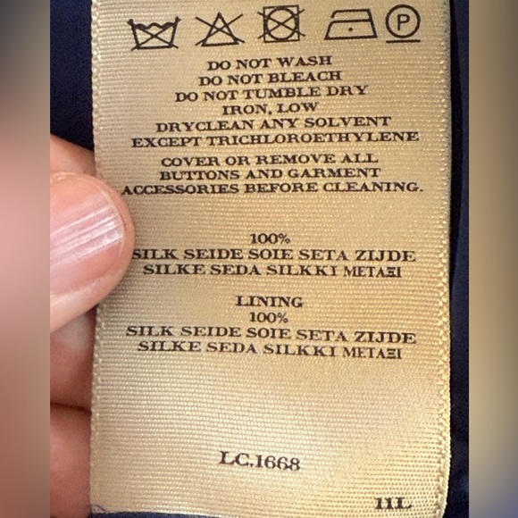 Burberry London Blue Floral print Teird Knee Length Skirt, size 8 US - Picture 12 of 12